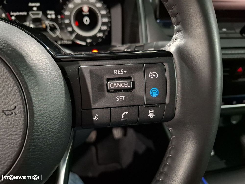 Nissan Qashqai 1.3 DIG-T Advance — fotografia 11