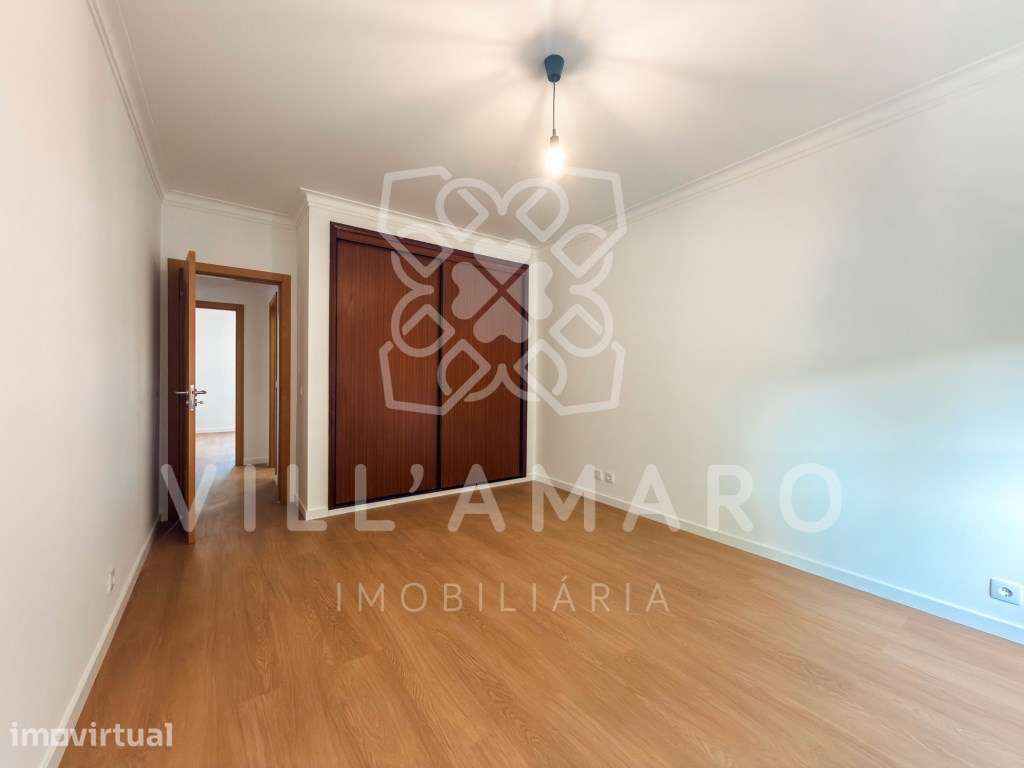 Excelente Apartamento T2 na Venda do Pinheiro com Parqueamento - Grande imagem: 2/28