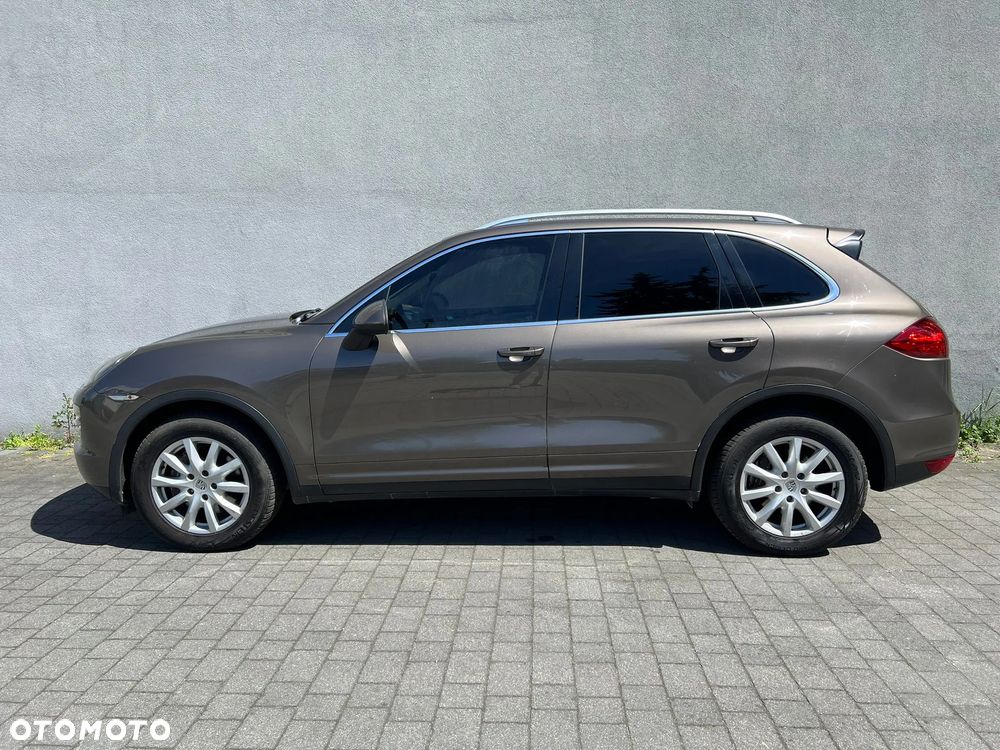 Porsche Cayenne Platinum Edition - 6