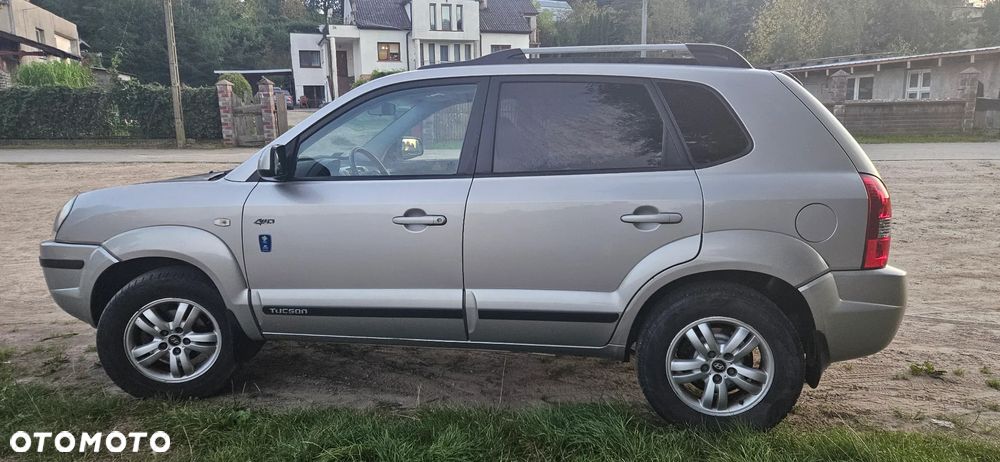 Hyundai Tucson 2.0 CRDi Premium - 7