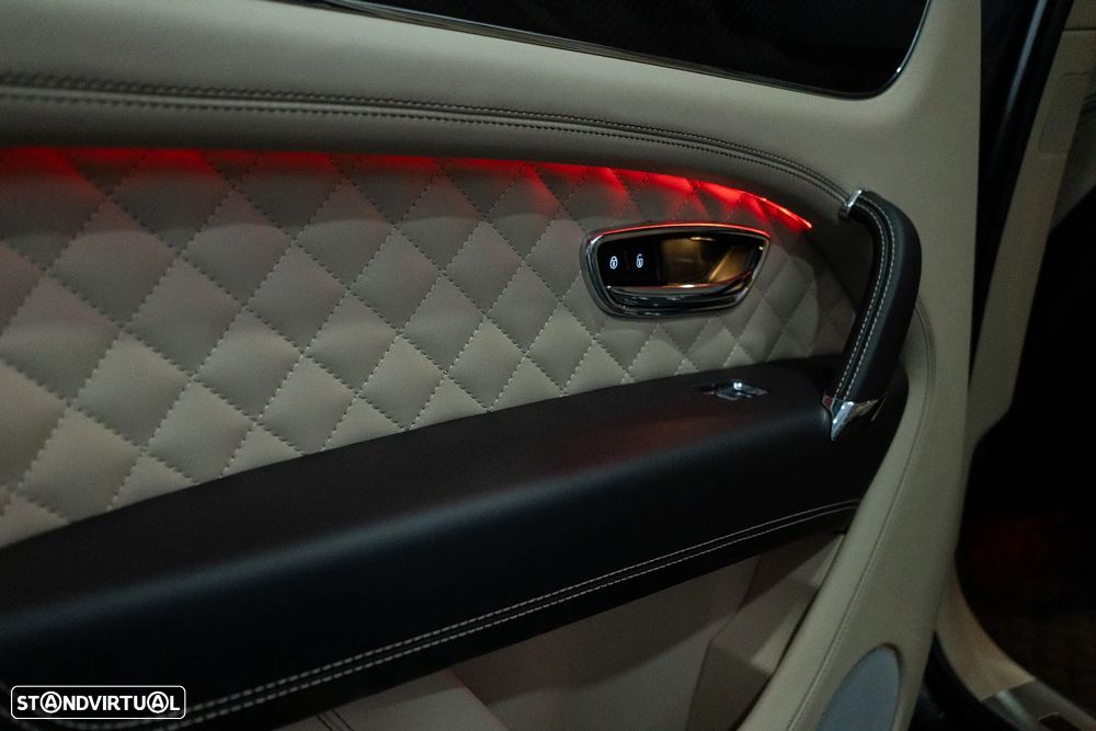 Bentley Bentayga Hybrid - 24