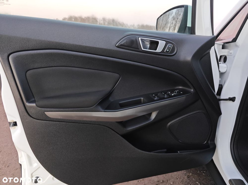 Ford EcoSport 1.0 EcoBoost TITANIUM - 17