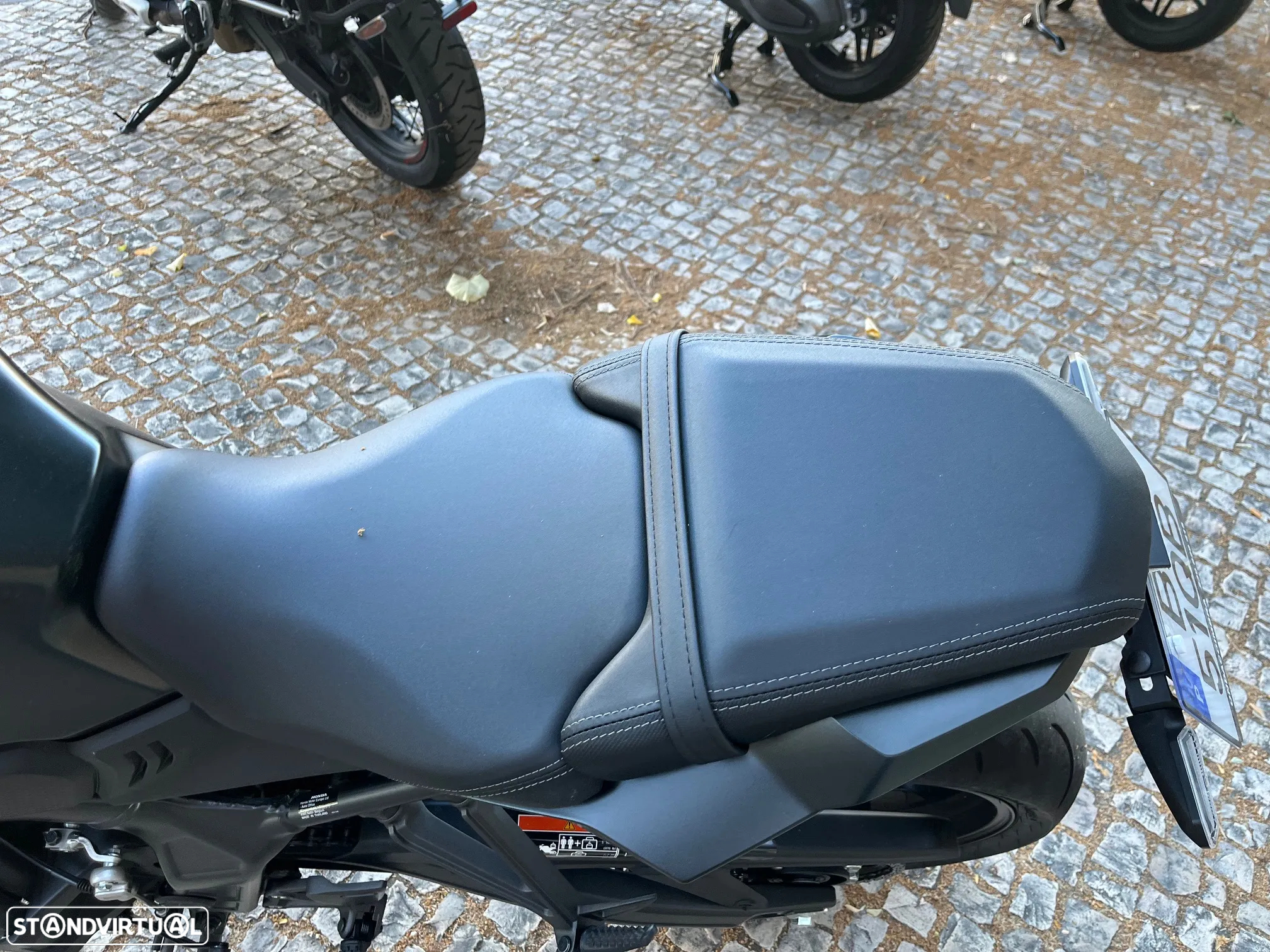 Honda CB 650 RA - 9