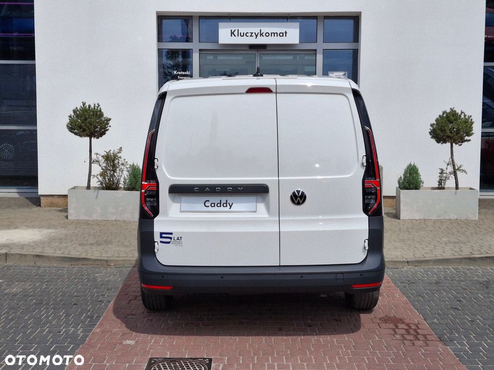 Volkswagen Caddy Maxi - 8