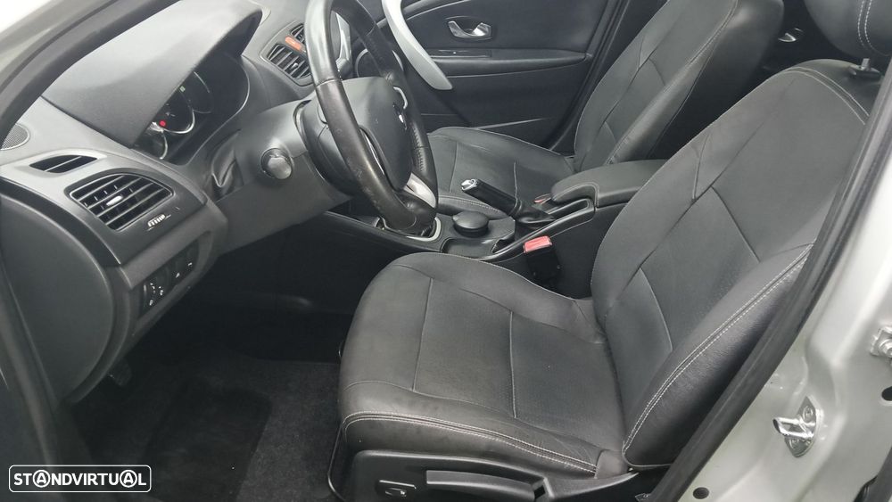 Renault Fluence 1.5 dCi Exclusive - 11