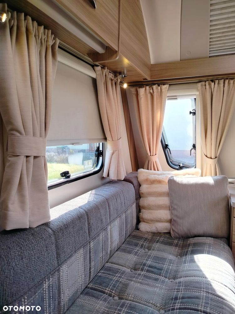 SWIFT Pirouette - 20