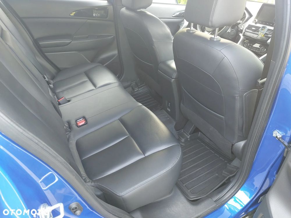 Mitsubishi Eclipse Cross - 8