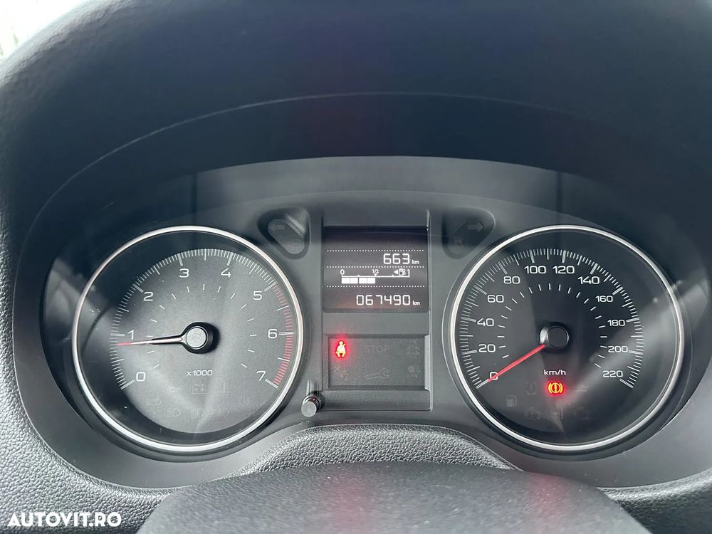 Peugeot 301 1.5 BlueHDI FAP Allure - 6