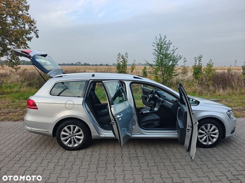Volkswagen Passat Variant - 13