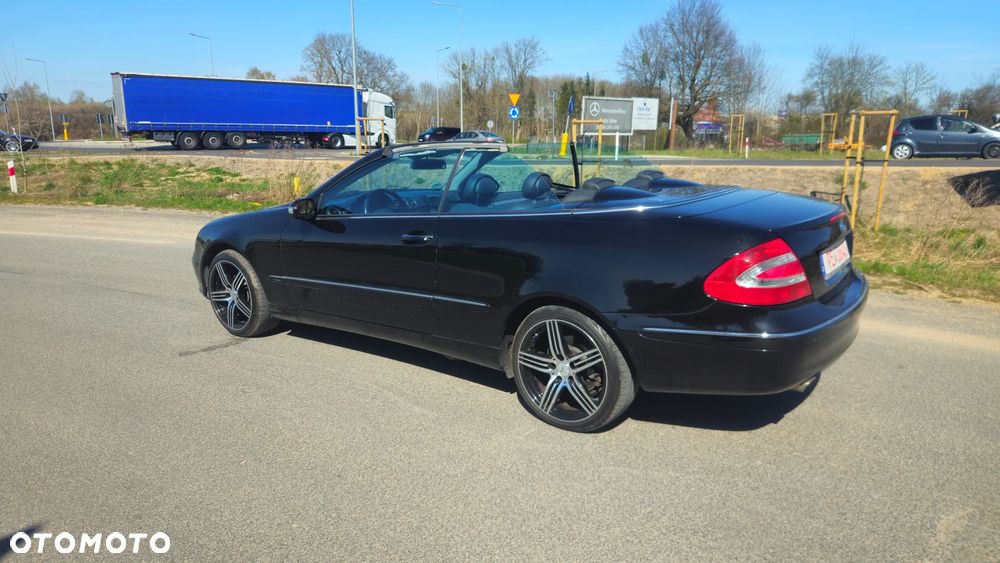Mercedes-Benz CLK 320 - 5