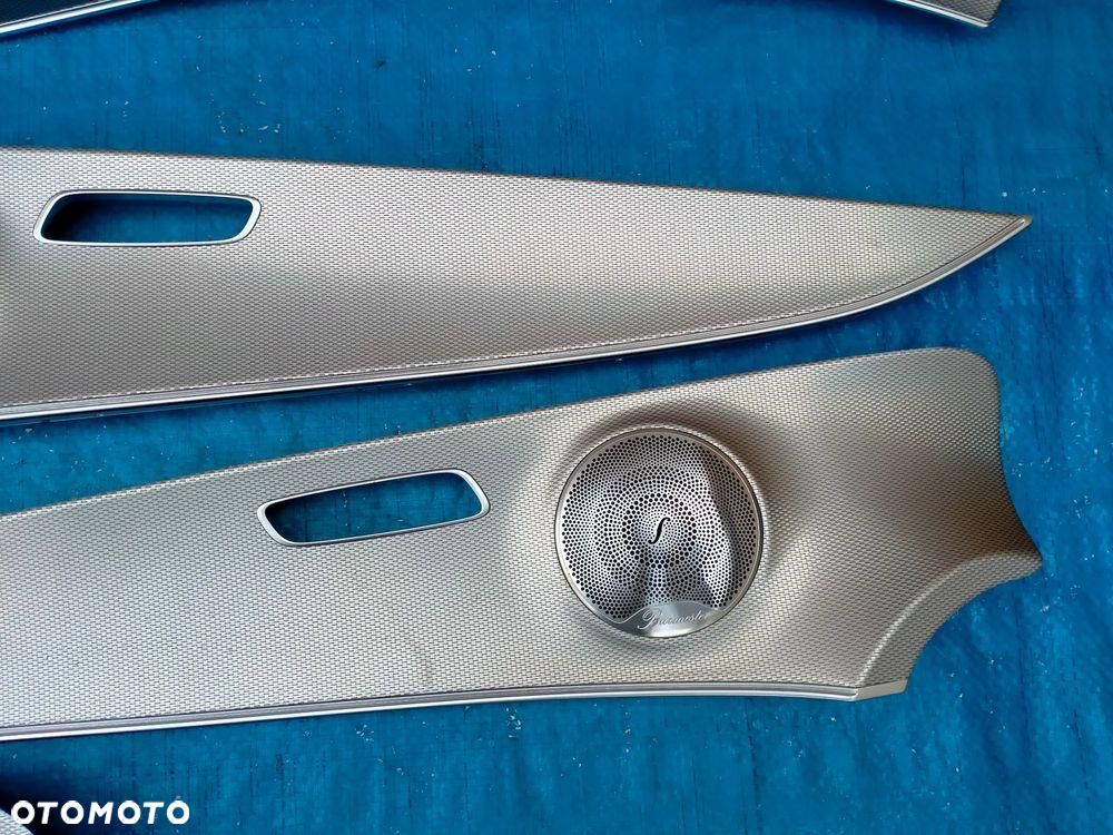 Mercedes W213 AMG Dekor Dekory BURMESTER Listwa Konsoli Drzwi Listwy Ozdobne AMBIENT - 9