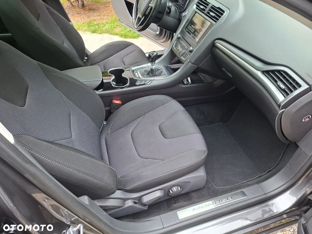 Ford Mondeo 2.0 TDCi ECOnetic Start-Stopp Titanium - 12