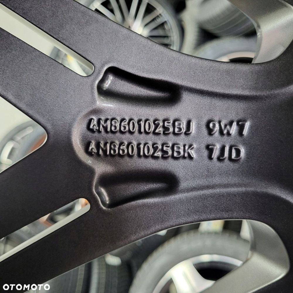 23" Audi Q8 SQ8 RSQ8 Oryginał Oryginalne 4M8601025BJ - 9