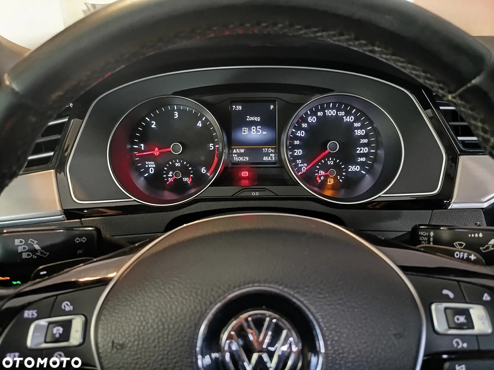 Volkswagen Passat - 10