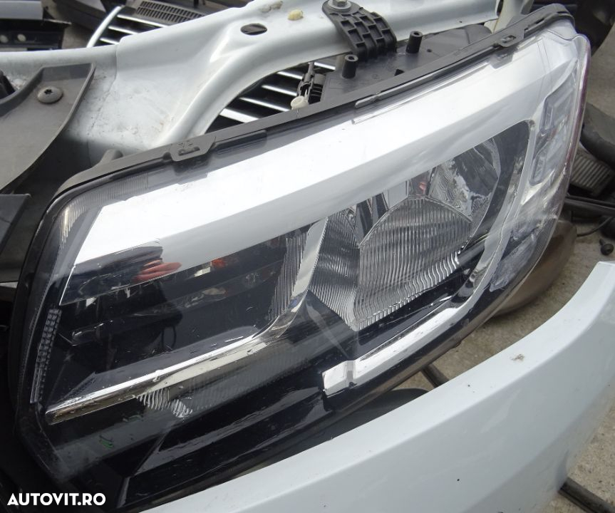 Fata completa Dacia Logan din 2017 volan pe stanga - 4