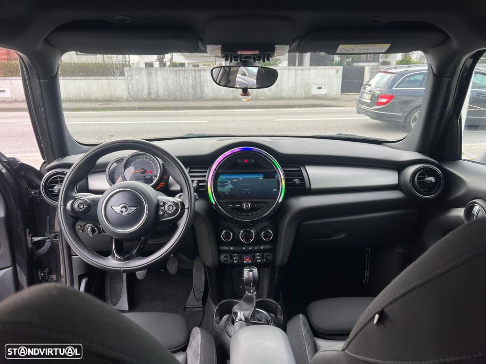 MINI 5 Portas Cooper D - 13
