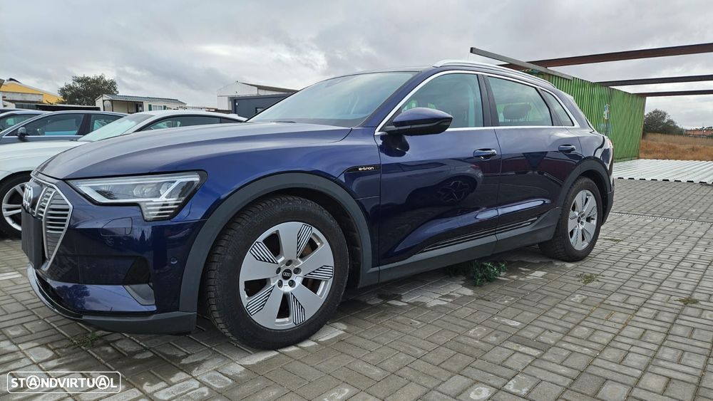 Audi e-tron 55 quattro - 12