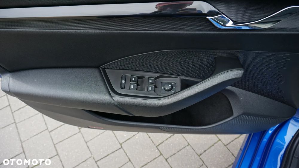 Skoda Octavia 2.0 TDI SCR Ambition DSG - 22