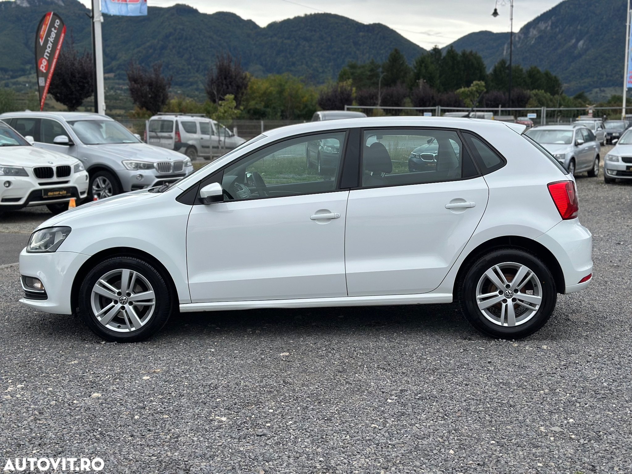 Volkswagen Polo 1.4 TDI (Blue Motion Technology) Comfortline - 10