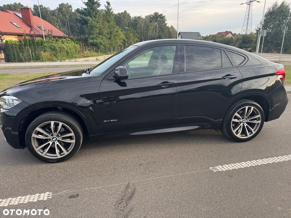 BMW X6 xDrive30d - 11