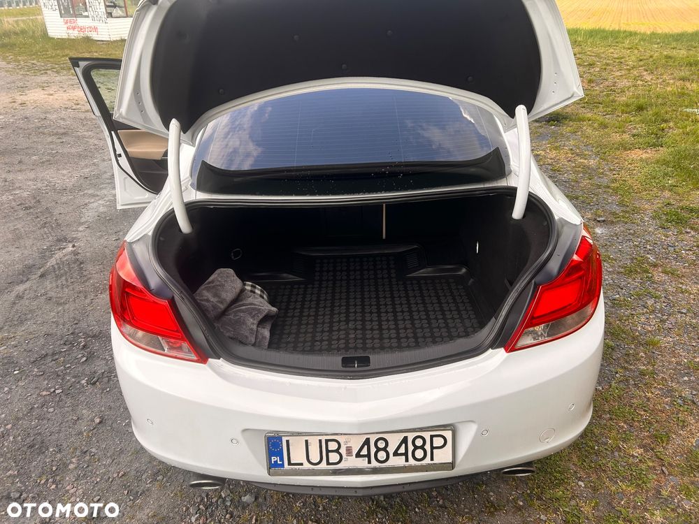 Opel Insignia 2.0 T Cosmo 4x4 - 13