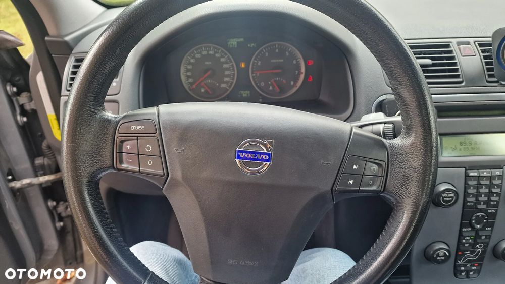 Volvo S40 1.8 - 9