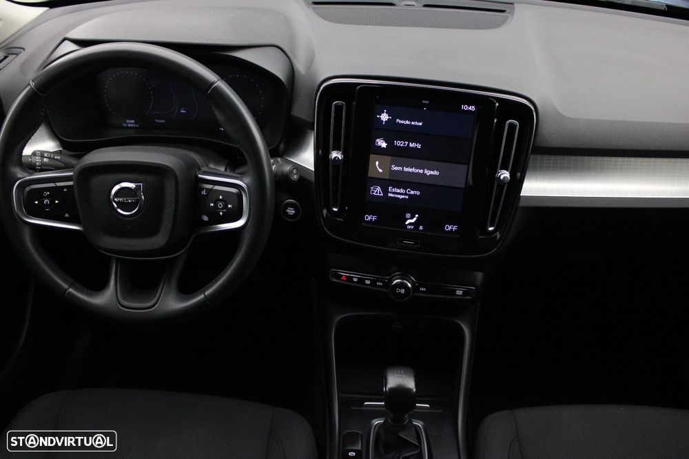 Volvo XC 40 1.5 T2 Momentum - 9