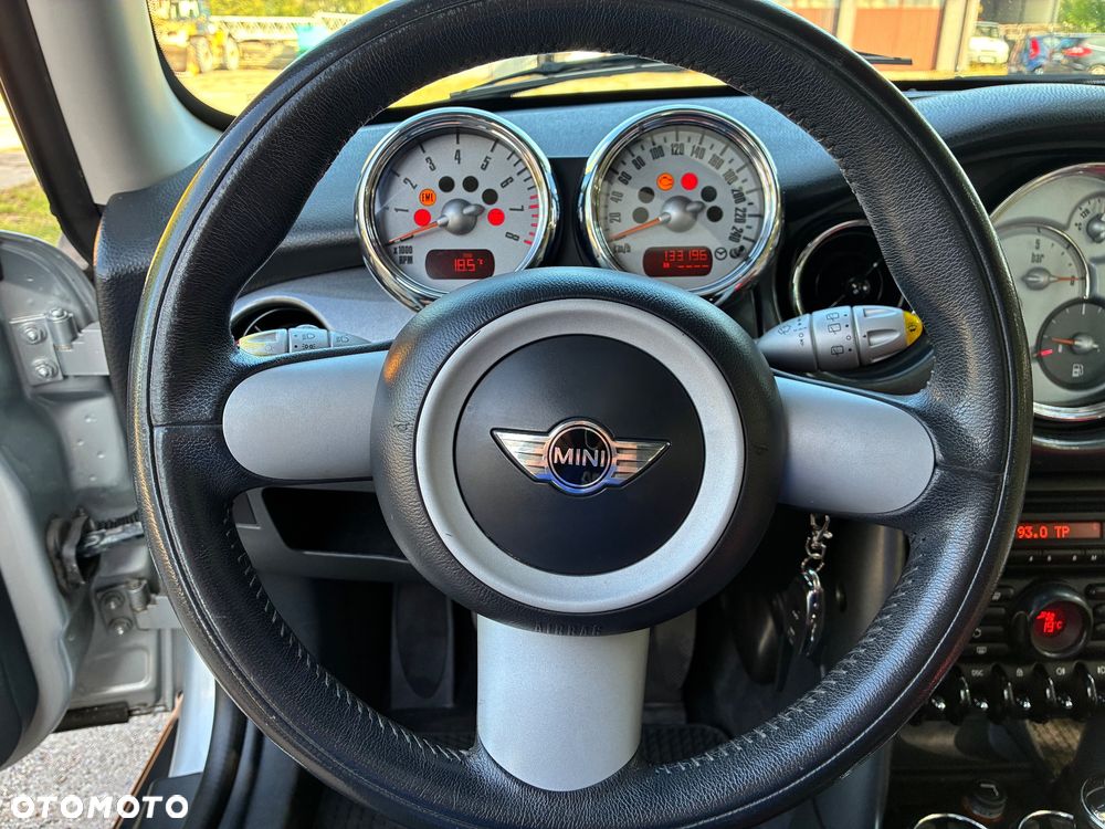MINI Cooper chili - 12