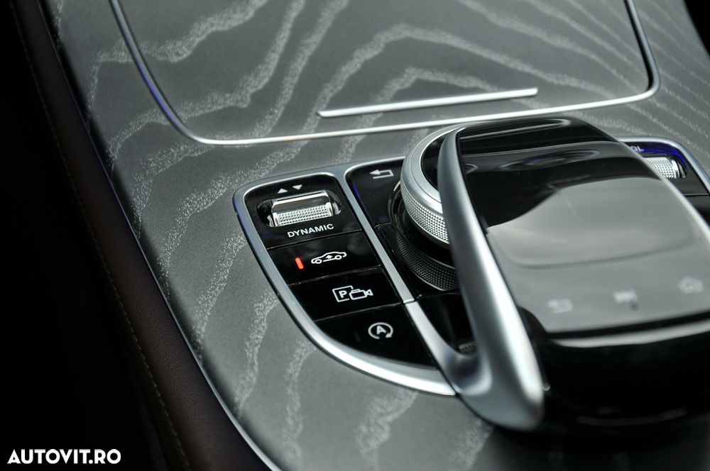 Mercedes-Benz CLS 400 d 4MATIC 9G-TRONIC AMG Line - 20