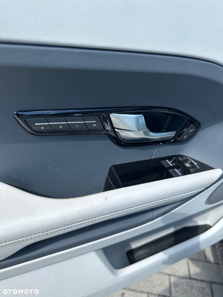 Land Rover Range Rover Evoque 2.0Si4 Prestige - 7