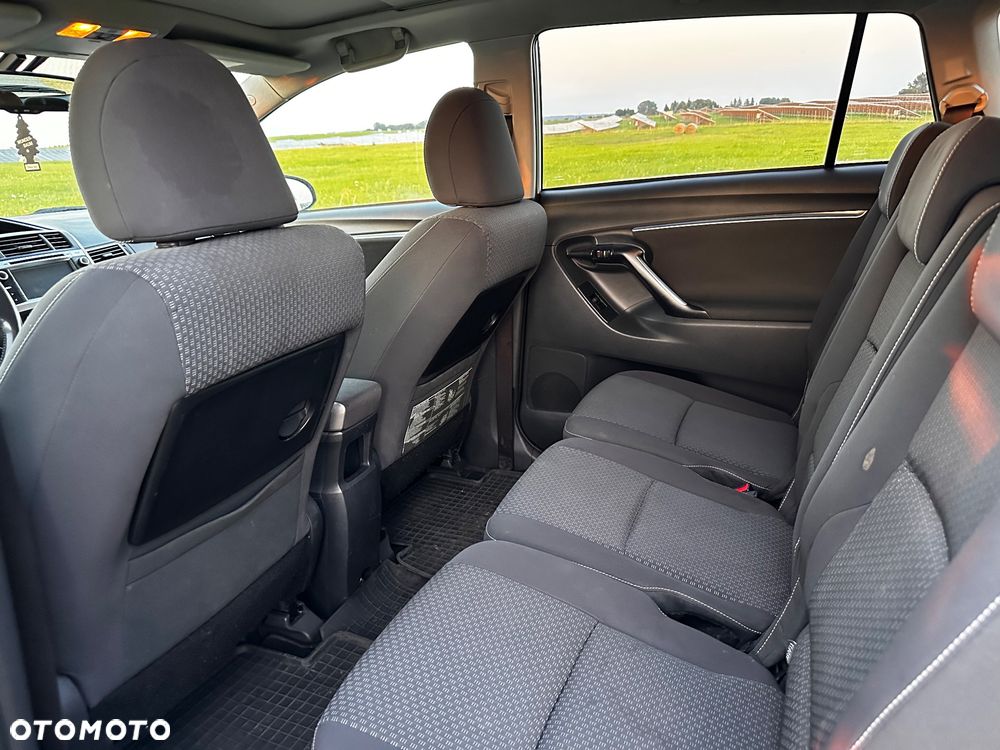 Toyota Verso 2.0 D-4D Premium 7os - 13