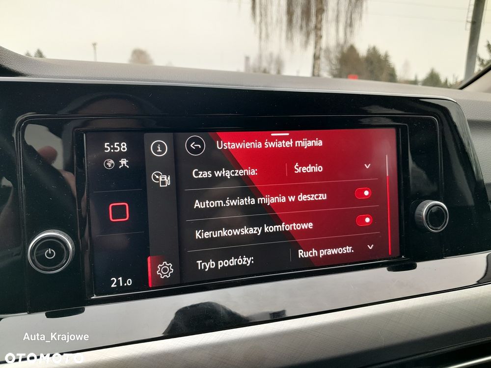 Volkswagen Golf ver-2-0-tdi-life - 17