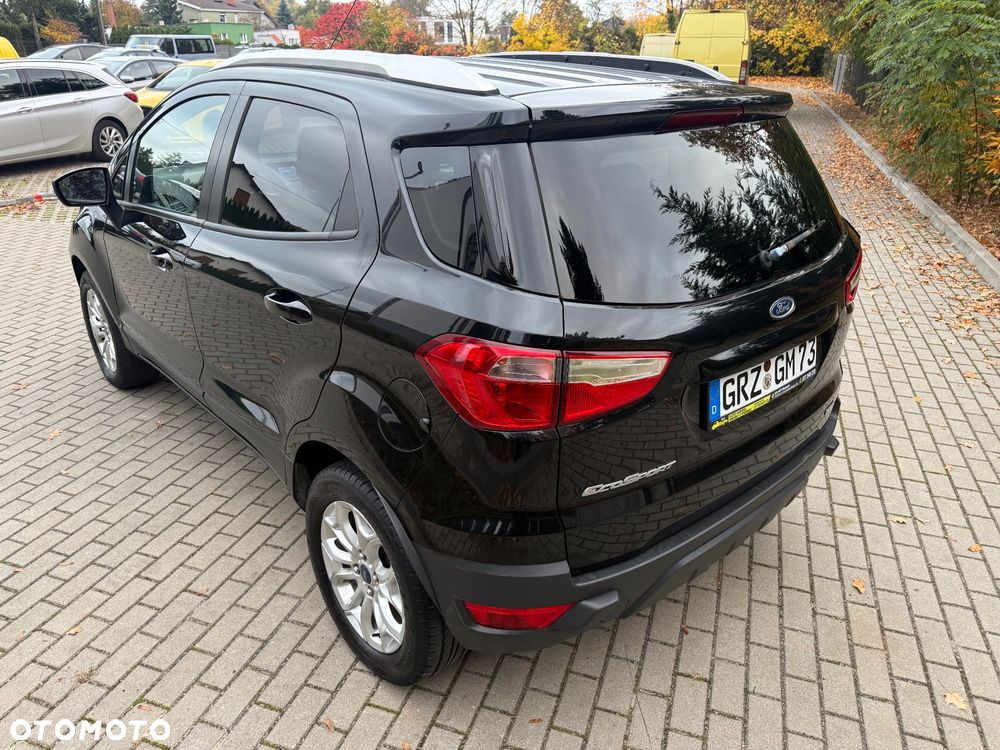 Ford EcoSport - 32