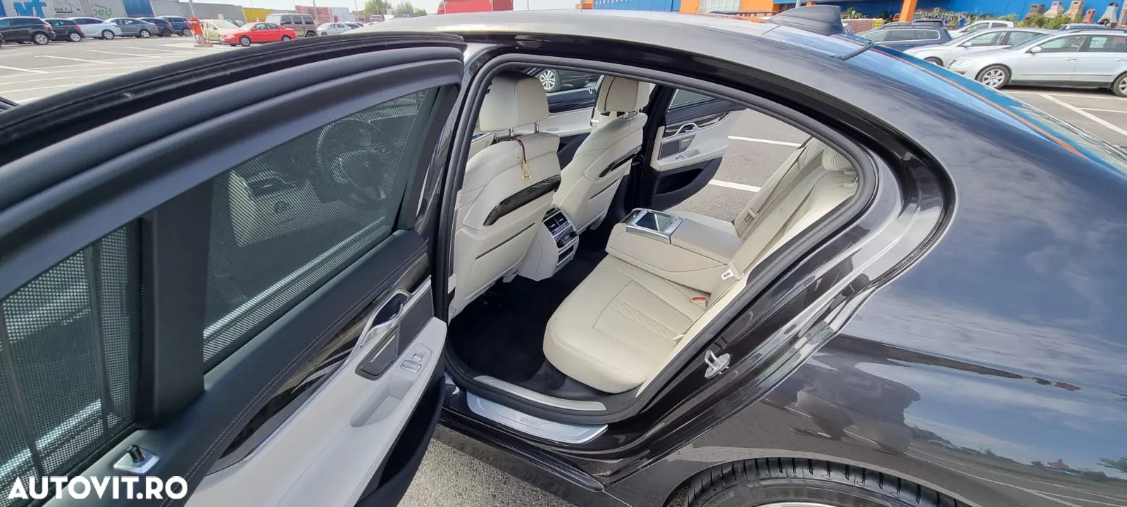 BMW Seria 7 - 8