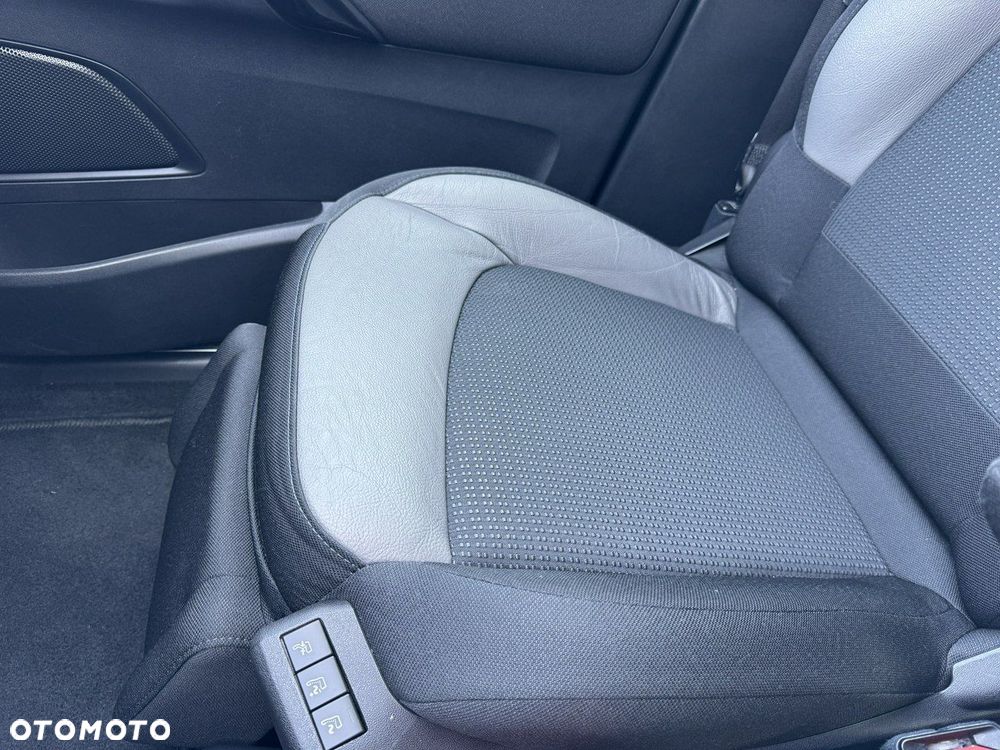 Citroën C4 Picasso - 24