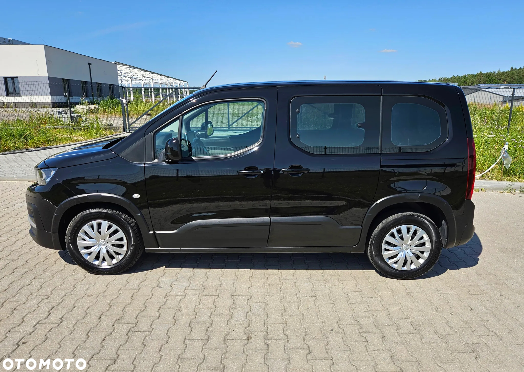 Peugeot Rifter 1.5 BlueHDI Allure Pack S&S - 14