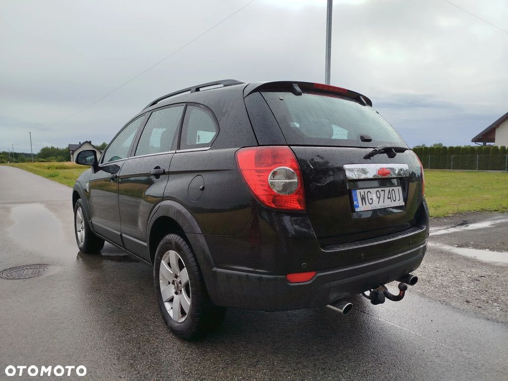 Chevrolet Captiva ver-2-0-d-lt-high - 6