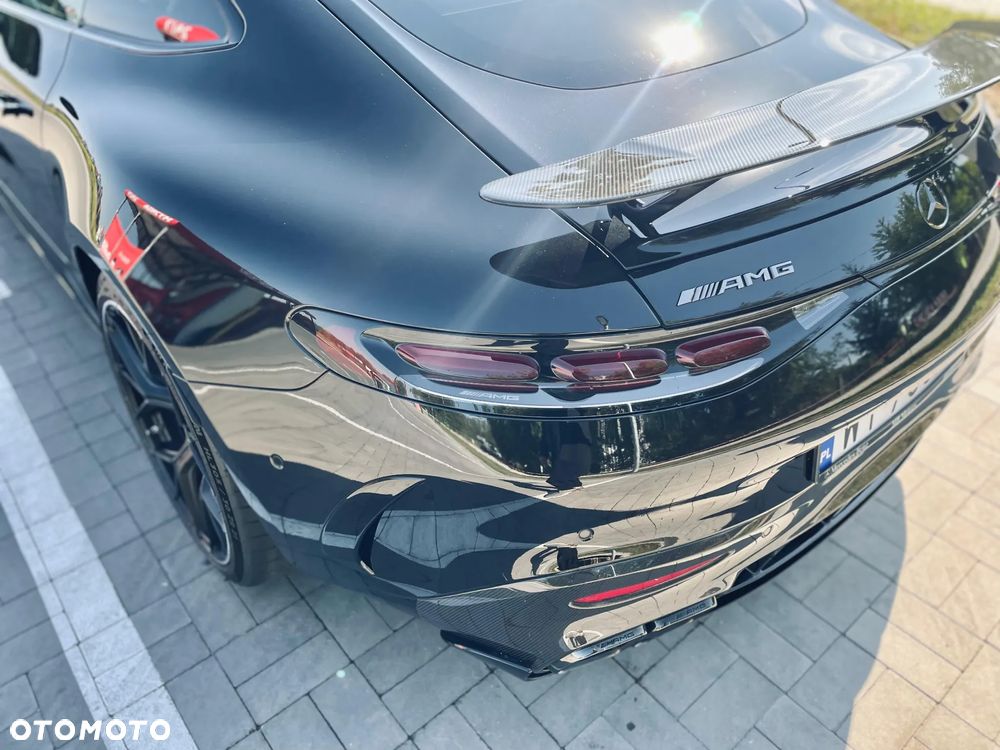 Mercedes-Benz AMG GT - 22