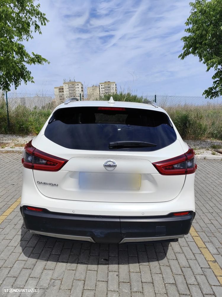 Nissan Qashqai 1.3 DIG-T N-Connecta - 8