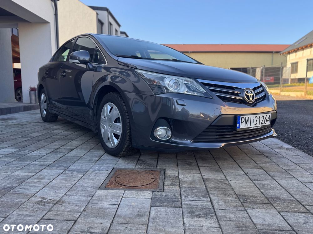 Toyota Avensis 2.0 D-4D - 3