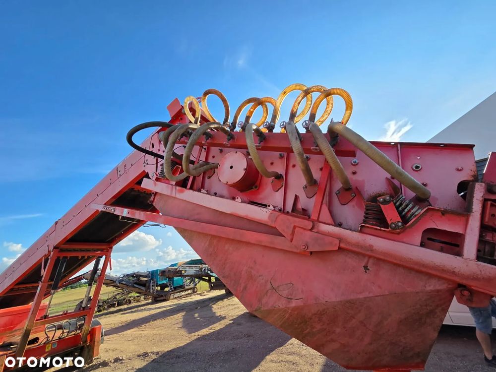 Finlay 390 RINSER - NA MOKRO      ( POWERSCREEN, PRONAR , Doppstadt , Extec, McCloskey, Sandvik, Metso, CAT, Kleemann, Volvo, Deutz )