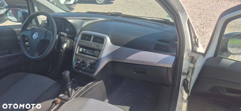 Fiat Punto 1.2 Easy - 21