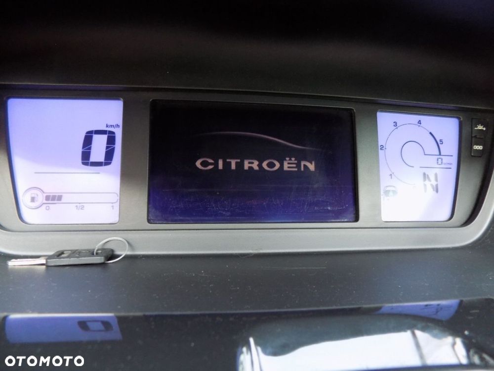 Citroën C4 Picasso - 17