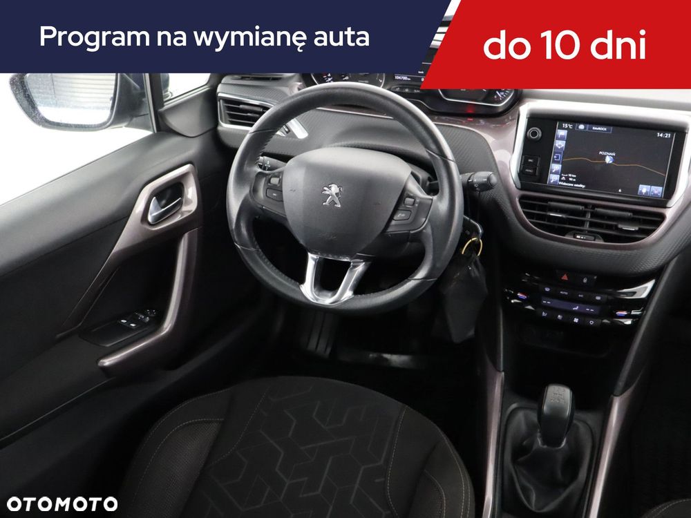 Peugeot 2008 - 9