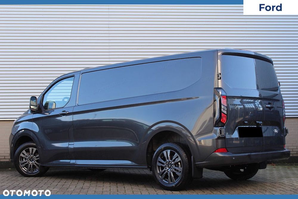 Ford Transit Custom 320 L2H1 Limited 2.0 150KM - 4