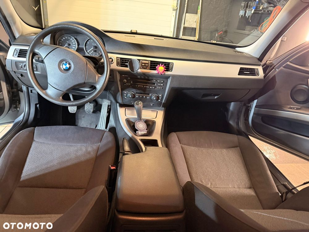 BMW Seria 3 - 7