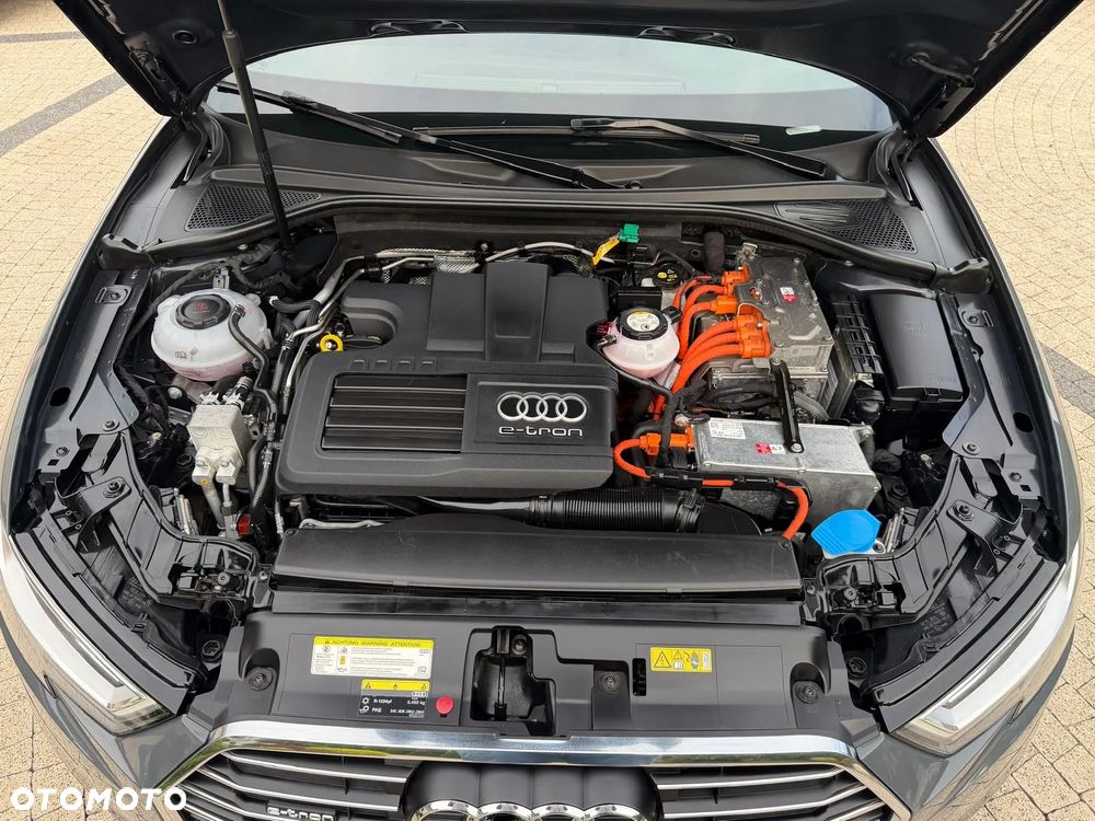 Audi A3 Sportback 40 e-tron S tronic design - 23