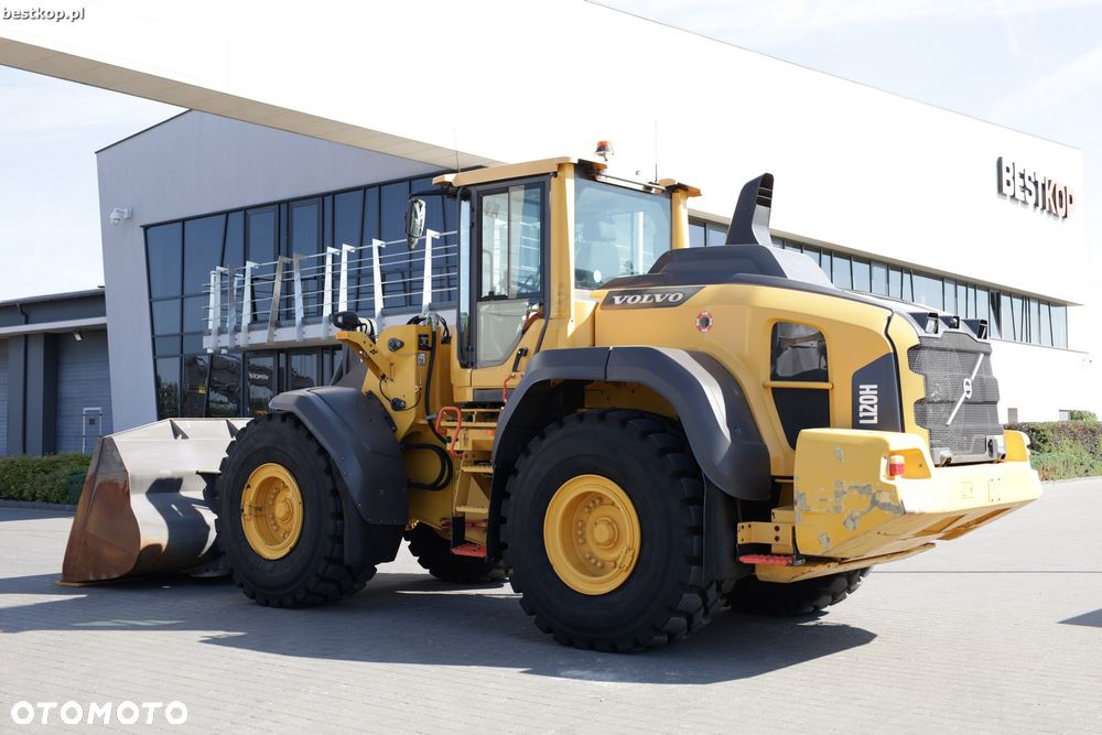 Volvo L120H - 10