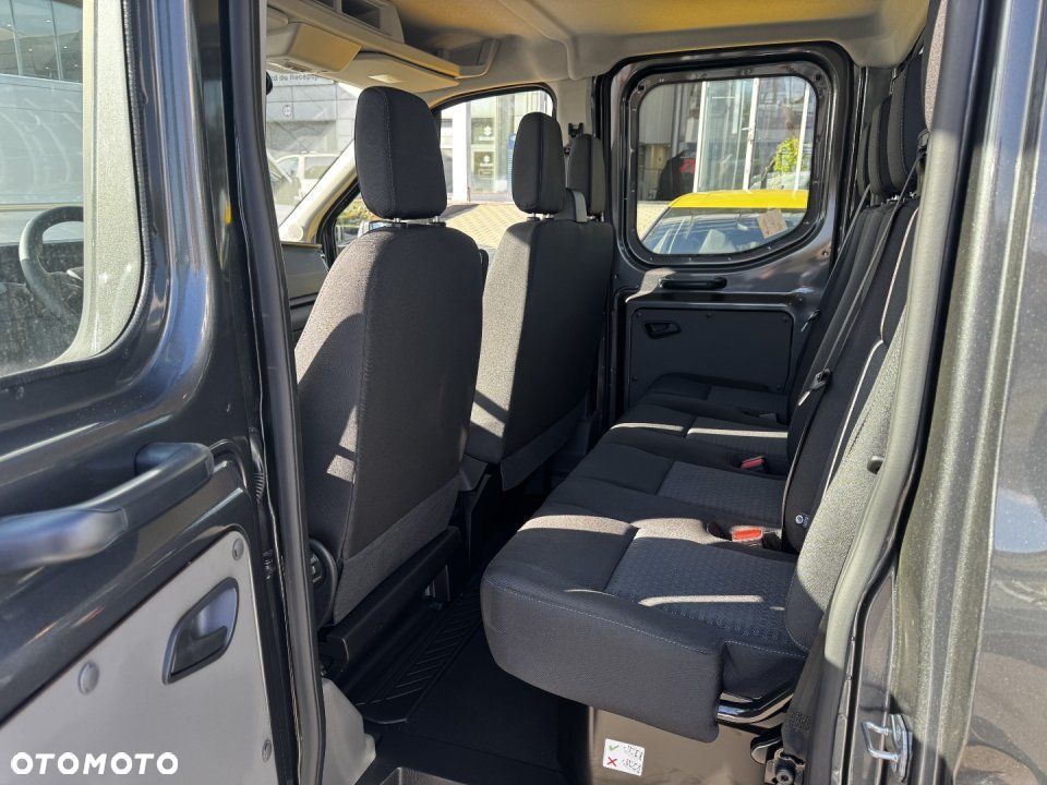 Ford Transit - 9