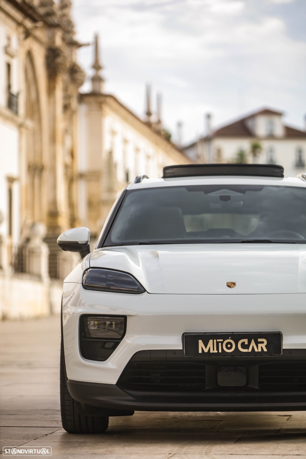Porsche Macan Electric 4 - 38